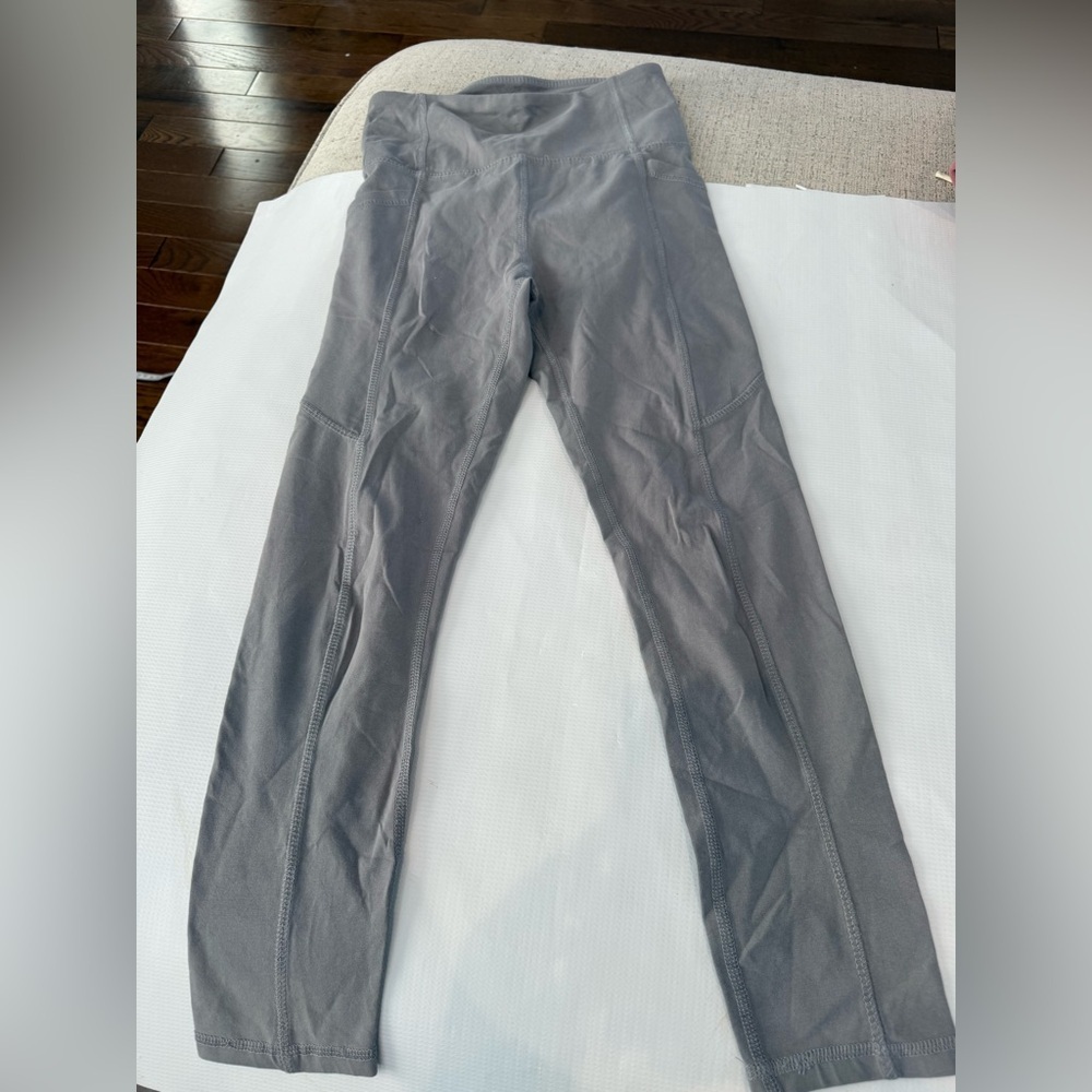Series 8 Women's Gray Leggings